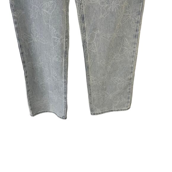 Pacsun NWT Women's Size 27 Light Wash Butterfly Print 90s Boyfriend Jeans - Picture 4 of 11